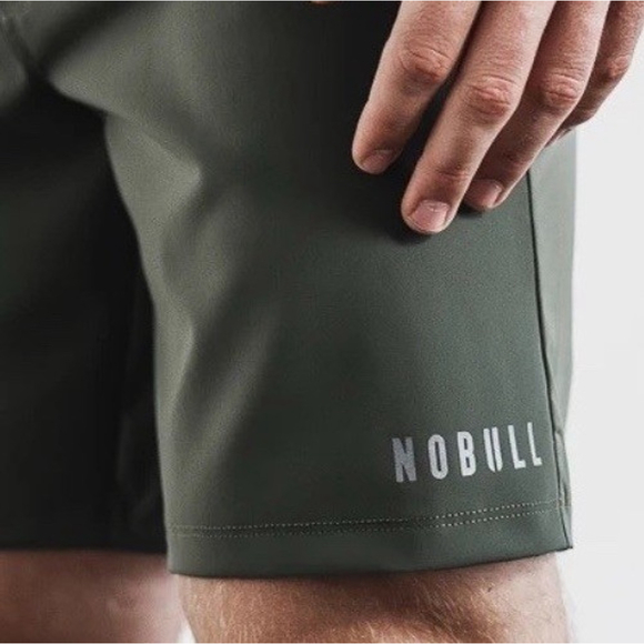 NWT NOBULL Men's Stretch 9" Woven Short - XXXL - Army Green - Picture 1 of 6
